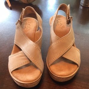 Clark’s wedge sandals